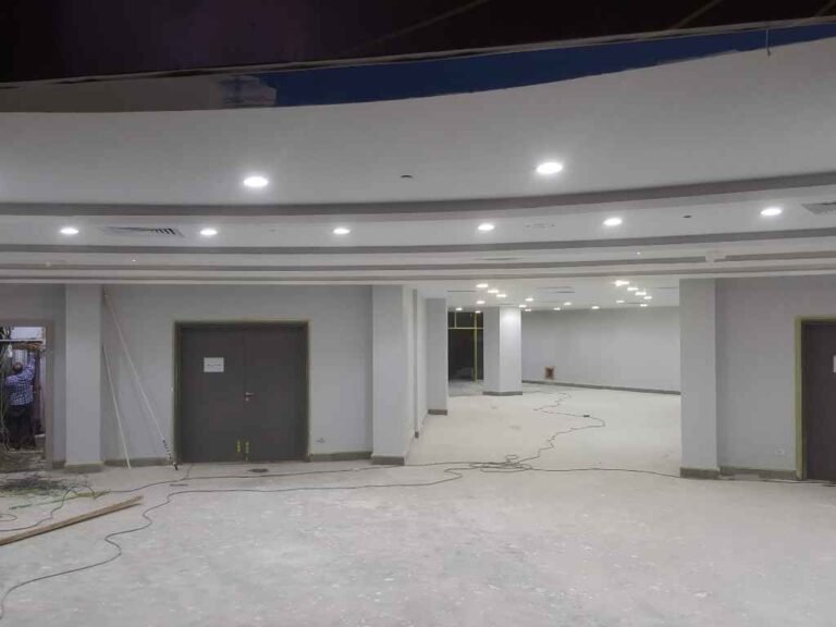 تصميم دورانات وبيوت نور مخفية في سقف جبس بورد معلق